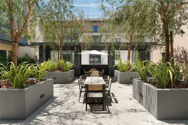 $1,548,000 | 39 South Los Robles Avenue, Unit 3019, Pasadena, CA 91101