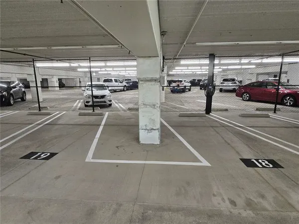 $1,548,000 | 39 South Los Robles Avenue, Unit 3019, Pasadena, CA 91101