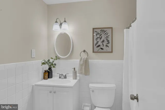 $565,000 | 168 Walton Drive, Morrisville, PA 19067