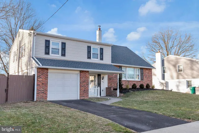 $565,000 | 168 Walton Drive, Morrisville, PA 19067