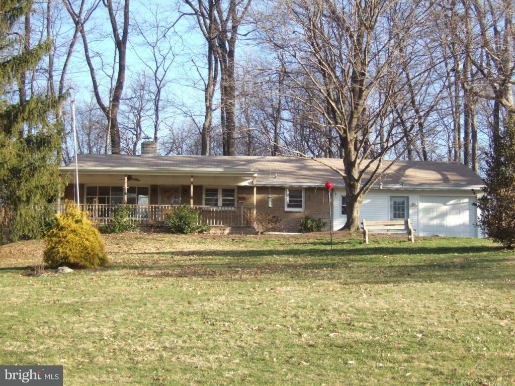 391 Aberdeen Road Elizabethtown, PA 17022 - Photo 1 of 10 Gallery Image 1