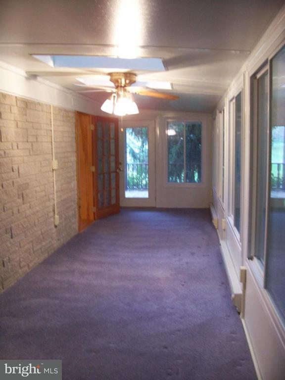 391 Aberdeen Road Elizabethtown, PA 17022 - Photo 5 of 10 Gallery Image 5