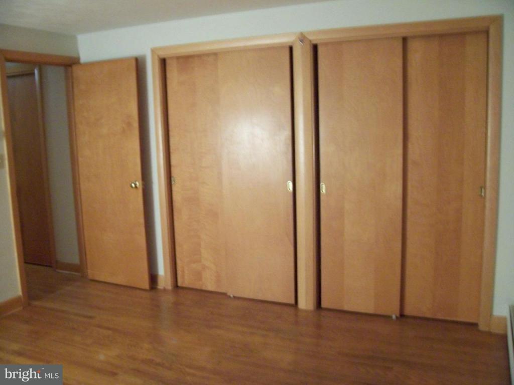 391 Aberdeen Road Elizabethtown, PA 17022 - Photo 7 of 10 Gallery Image 7