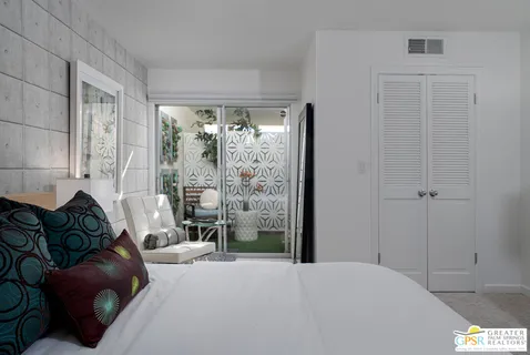 $949,000 | 280 East Avenida Granada, Palm Springs, CA 92264