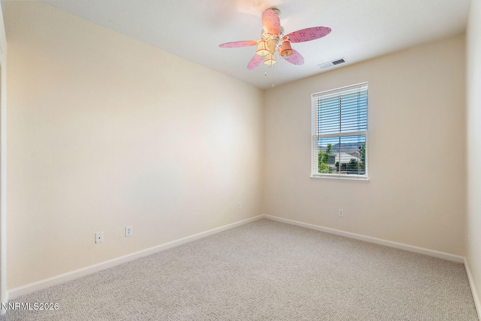 9385 Hummer Court Reno, NV 89521 - Photo 29 of 40 32-web-or-mls-DSC04187