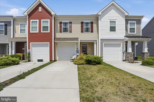 $320,000 | 25 Sullyruth Court, Bunker Hill, WV 25413
