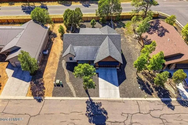 $574,000 | 2720 North Eagle View Circle, Show Low, AZ 85901