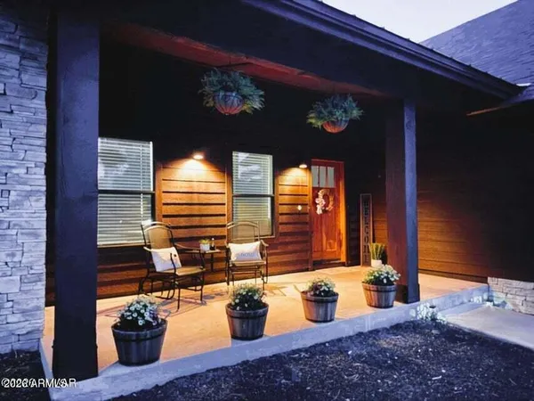 $574,000 | 2720 North Eagle View Circle, Show Low, AZ 85901