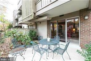 116 Cross Keys Road, Unit A A Baltimore, MD 21210 - Photo 2 of 15 a view of an outdoor space