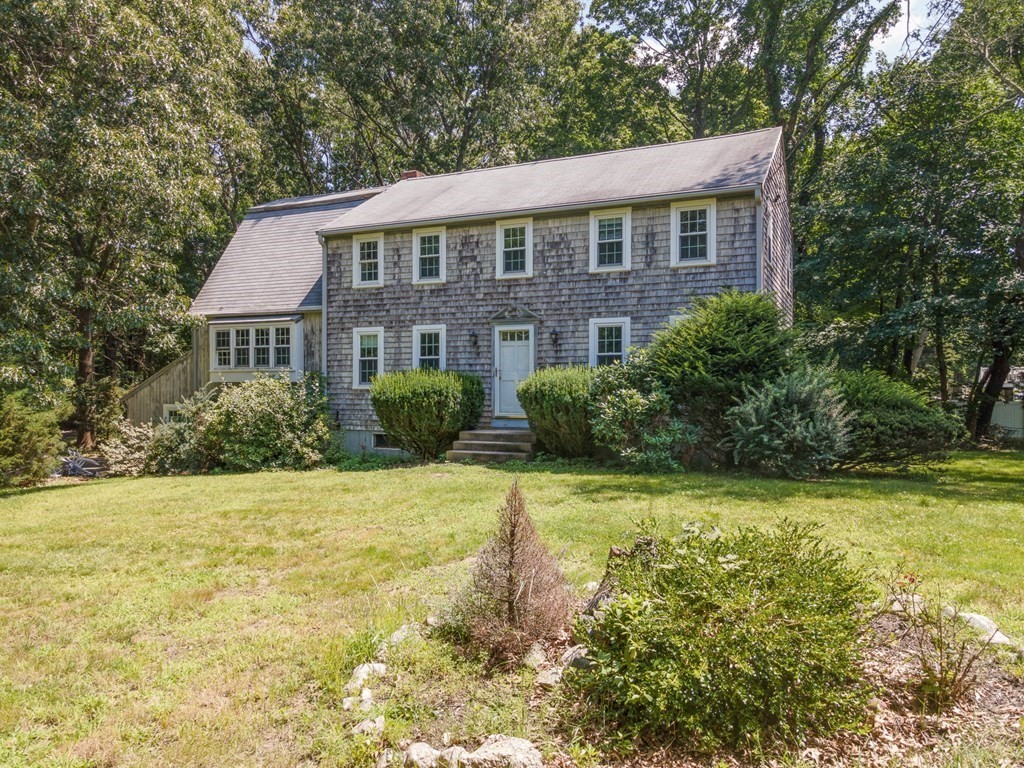 25 Dreamwold Road Scituate, MA 02066 - Photo 2 of 42 Gallery Image 2