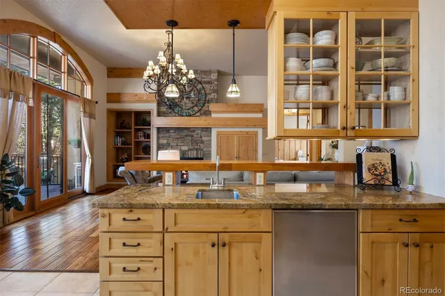 $1,690,000 | 633 Castle Pines Drive South, Castle Rock, CO 80108