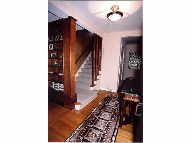 4857 Rustic Bridge Road Columbus, OH 43214 - Photo 5 of 10 Gallery Image 5