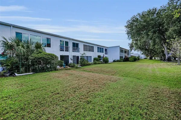 $148,400 | 1655 South Highland Avenue, Unit D241, Clearwater, FL 33756