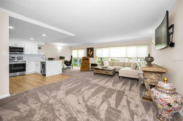 $178,500 | 1655 South Highland Avenue, Unit D241, Clearwater, FL 33756