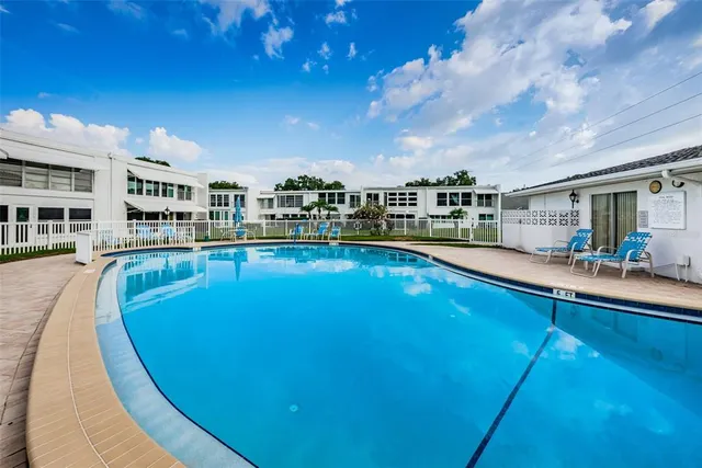 $178,500 | 1655 South Highland Avenue, Unit D241, Clearwater, FL 33756