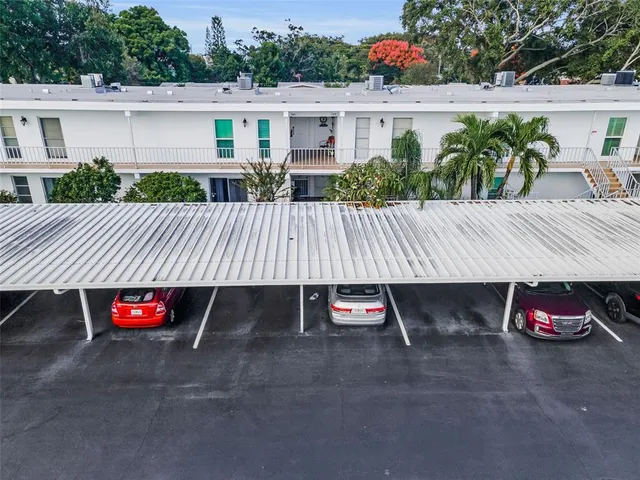 $178,500 | 1655 South Highland Avenue, Unit D241, Clearwater, FL 33756