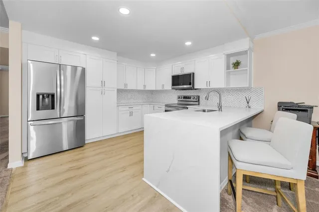 $178,500 | 1655 South Highland Avenue, Unit D241, Clearwater, FL 33756