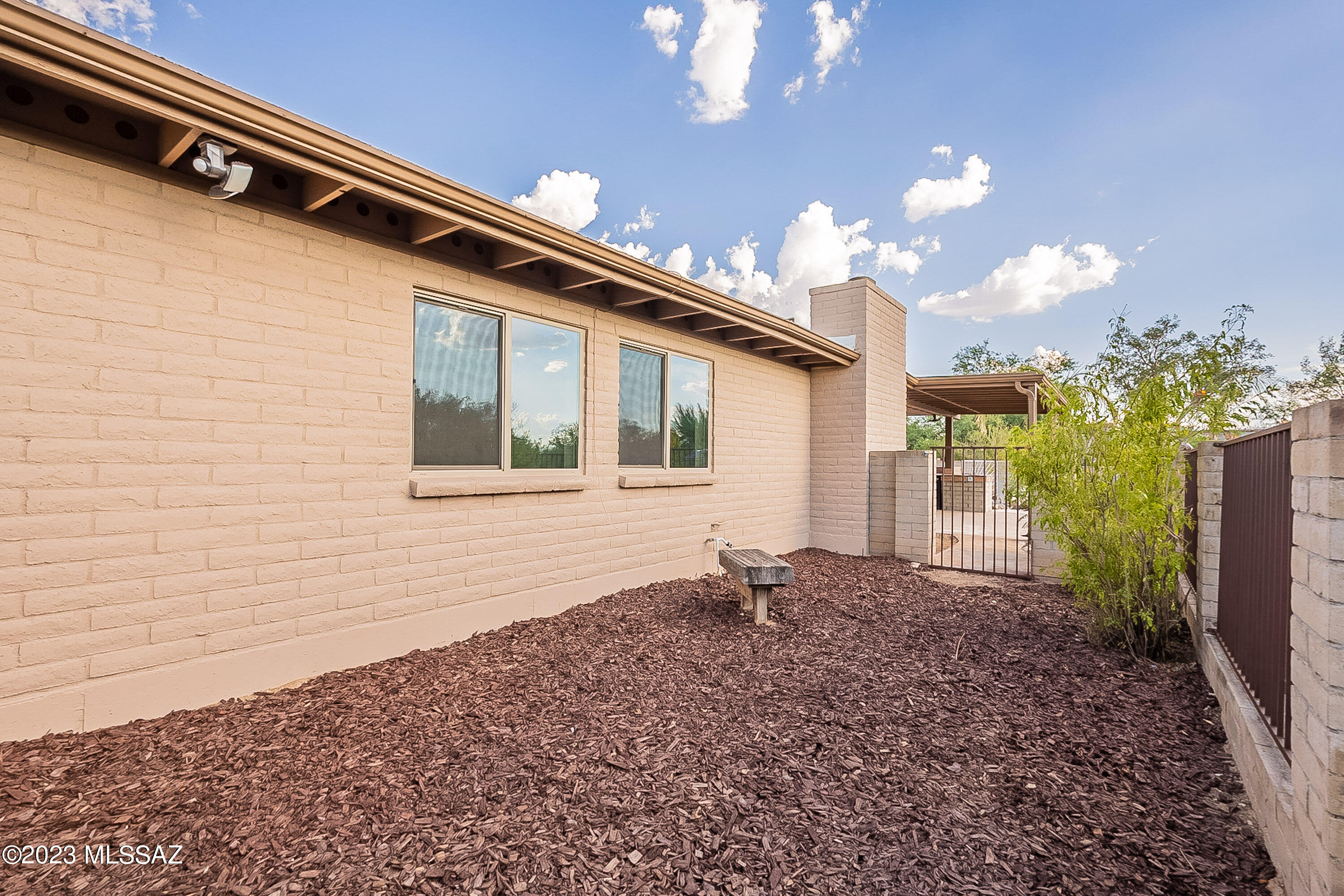 8363 North Wanda Road Tucson, AZ 85704 - Photo 32 of 43