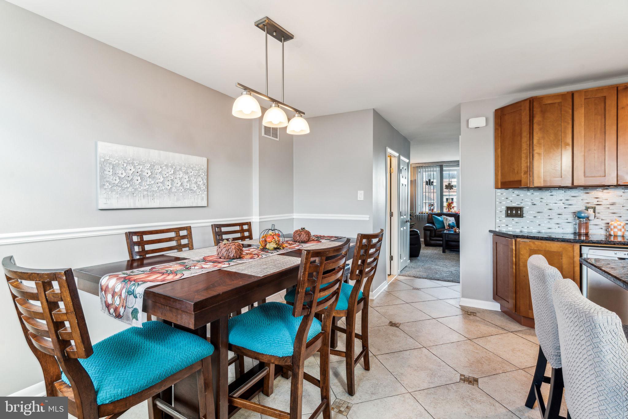 11811 Brandon Road Philadelphia, PA 19154 - Photo 11 of 38 Gallery Image 11