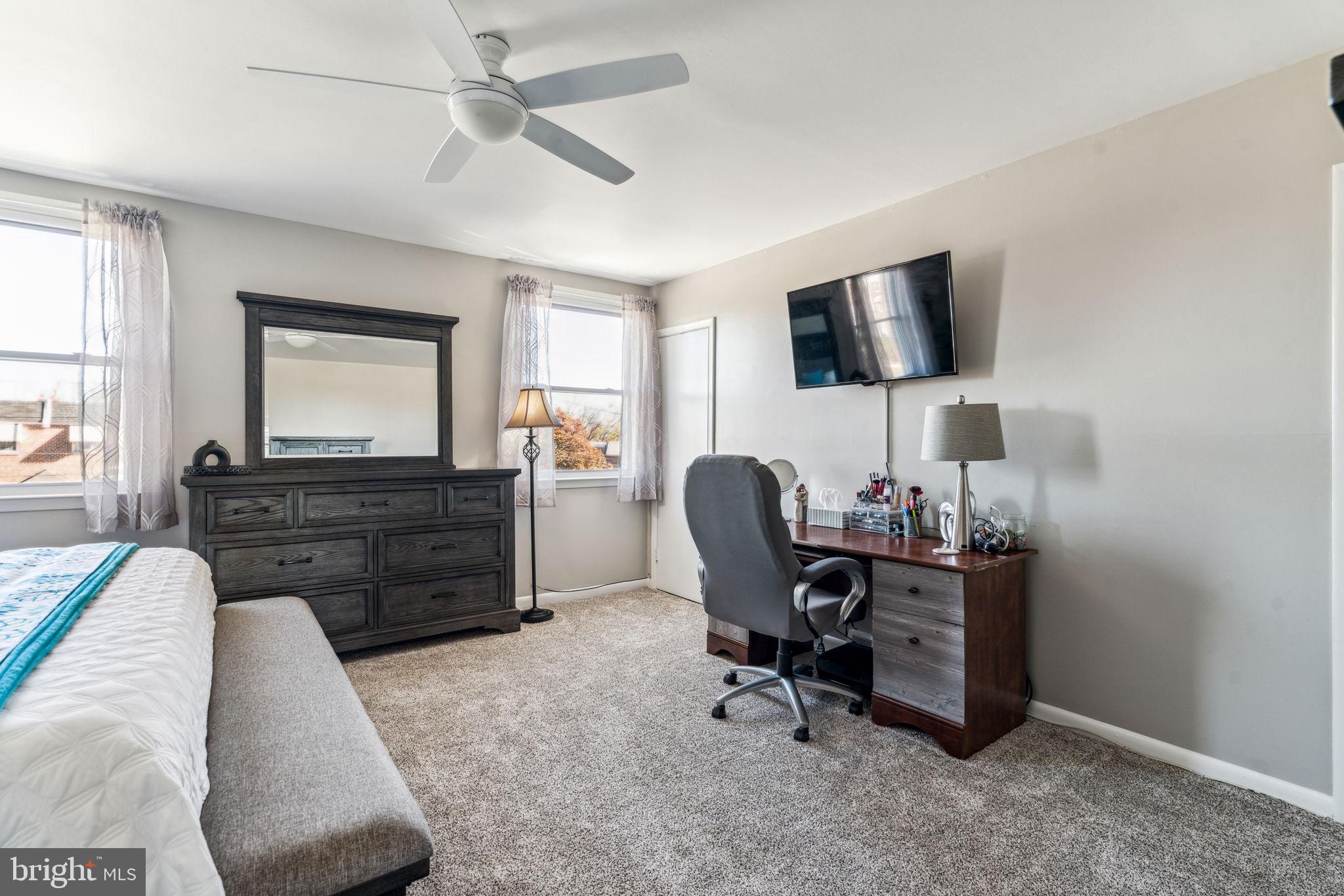 11811 Brandon Road Philadelphia, PA 19154 - Photo 17 of 38 Gallery Image 17