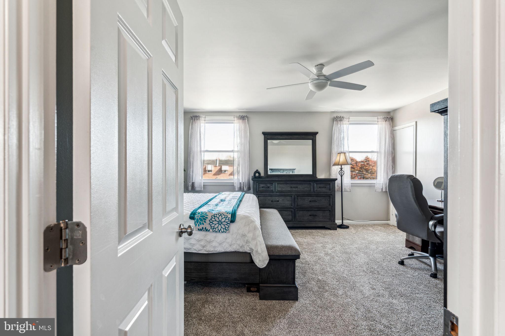 11811 Brandon Road Philadelphia, PA 19154 - Photo 18 of 38 Gallery Image 18