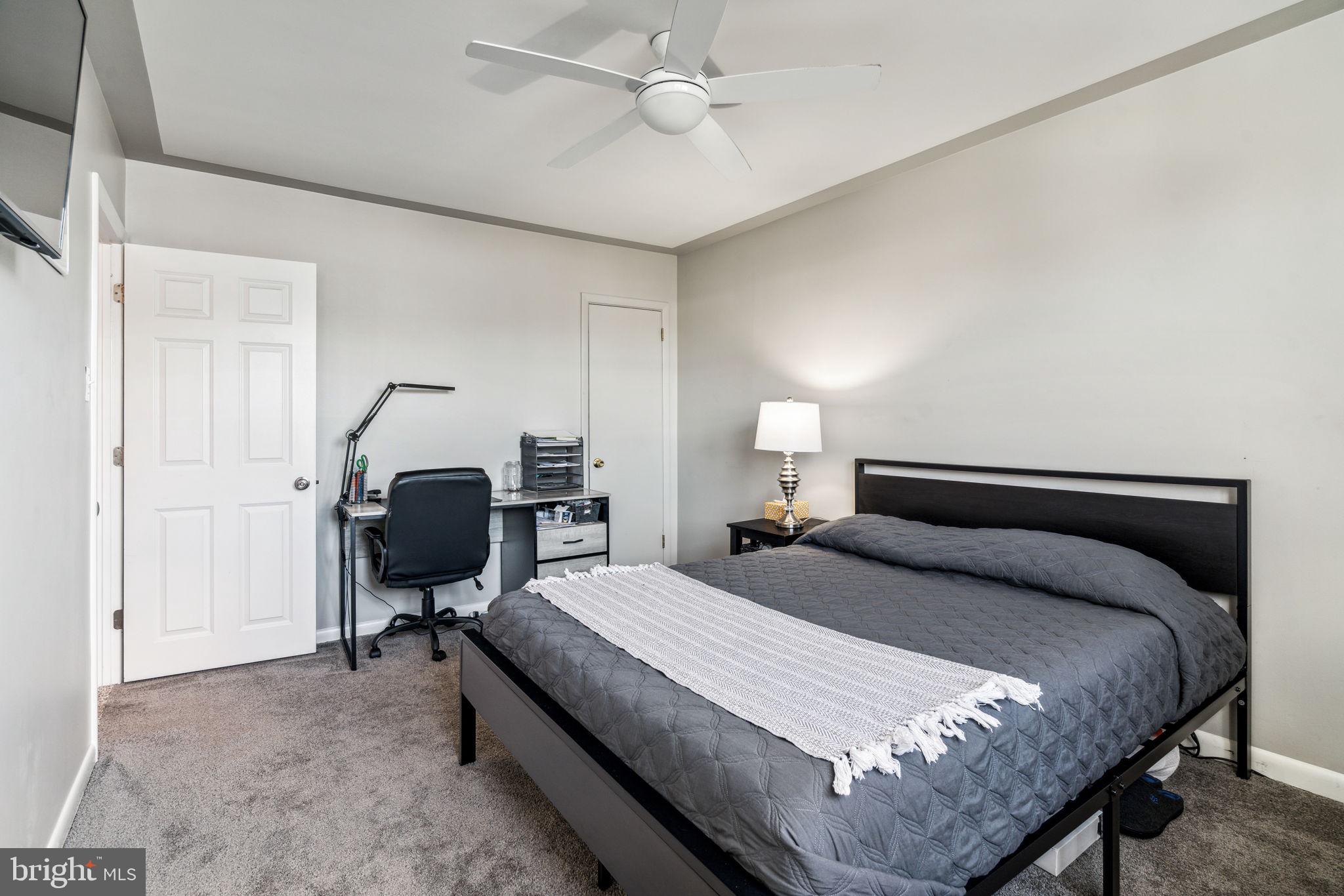 11811 Brandon Road Philadelphia, PA 19154 - Photo 26 of 38 Gallery Image 26