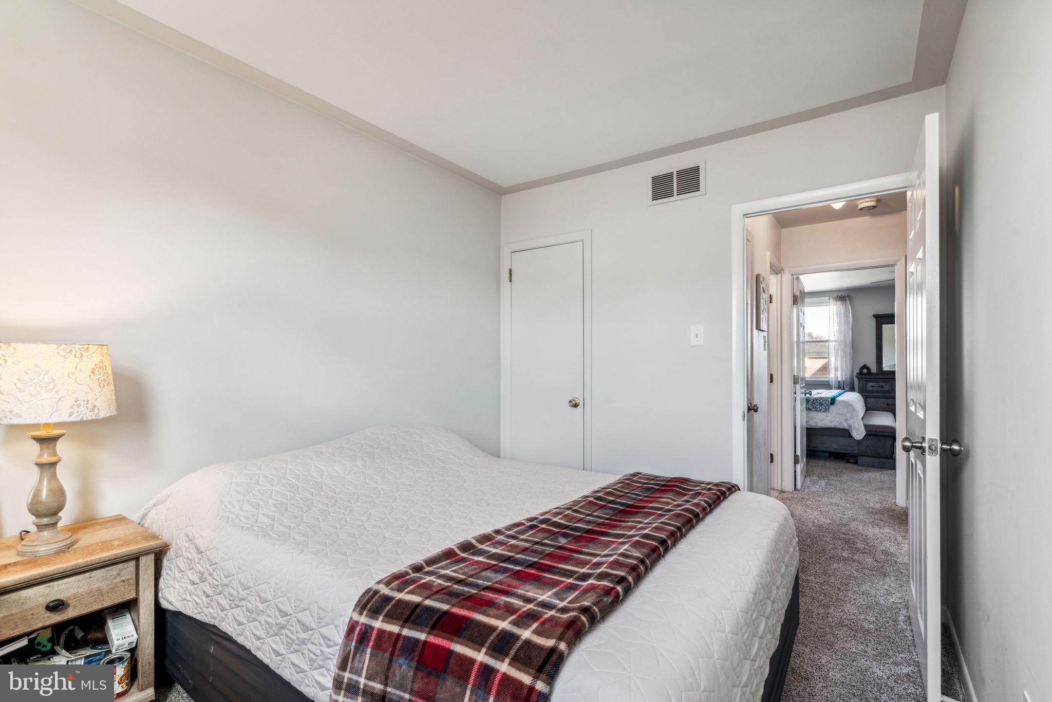 11811 Brandon Road Philadelphia, PA 19154 - Photo 29 of 38 Gallery Image 29