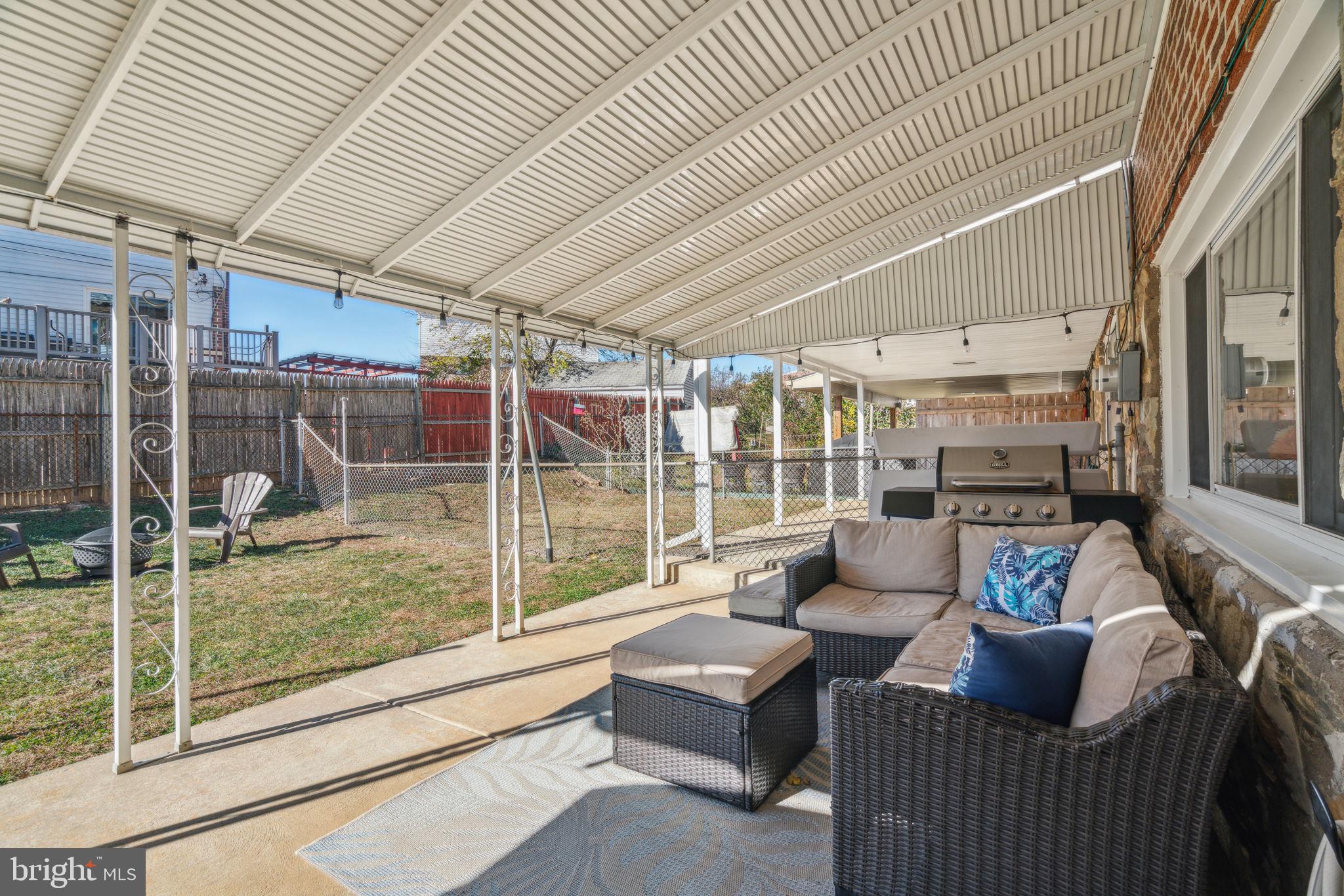 11811 Brandon Road Philadelphia, PA 19154 - Photo 34 of 38 Gallery Image 34