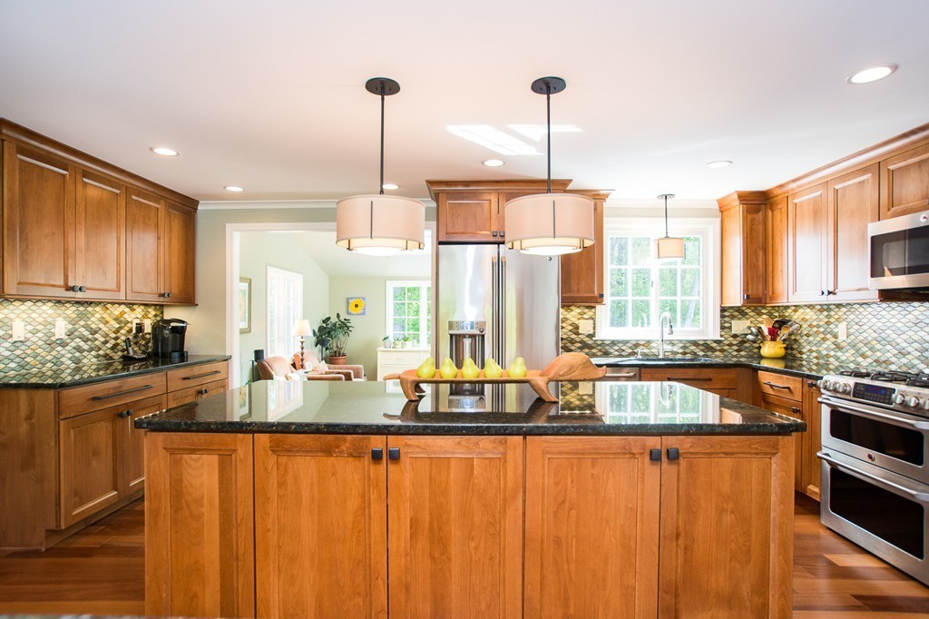 40 Oriole Road Medfield, MA 02052 - Photo 10 of 30 Gallery Image 10