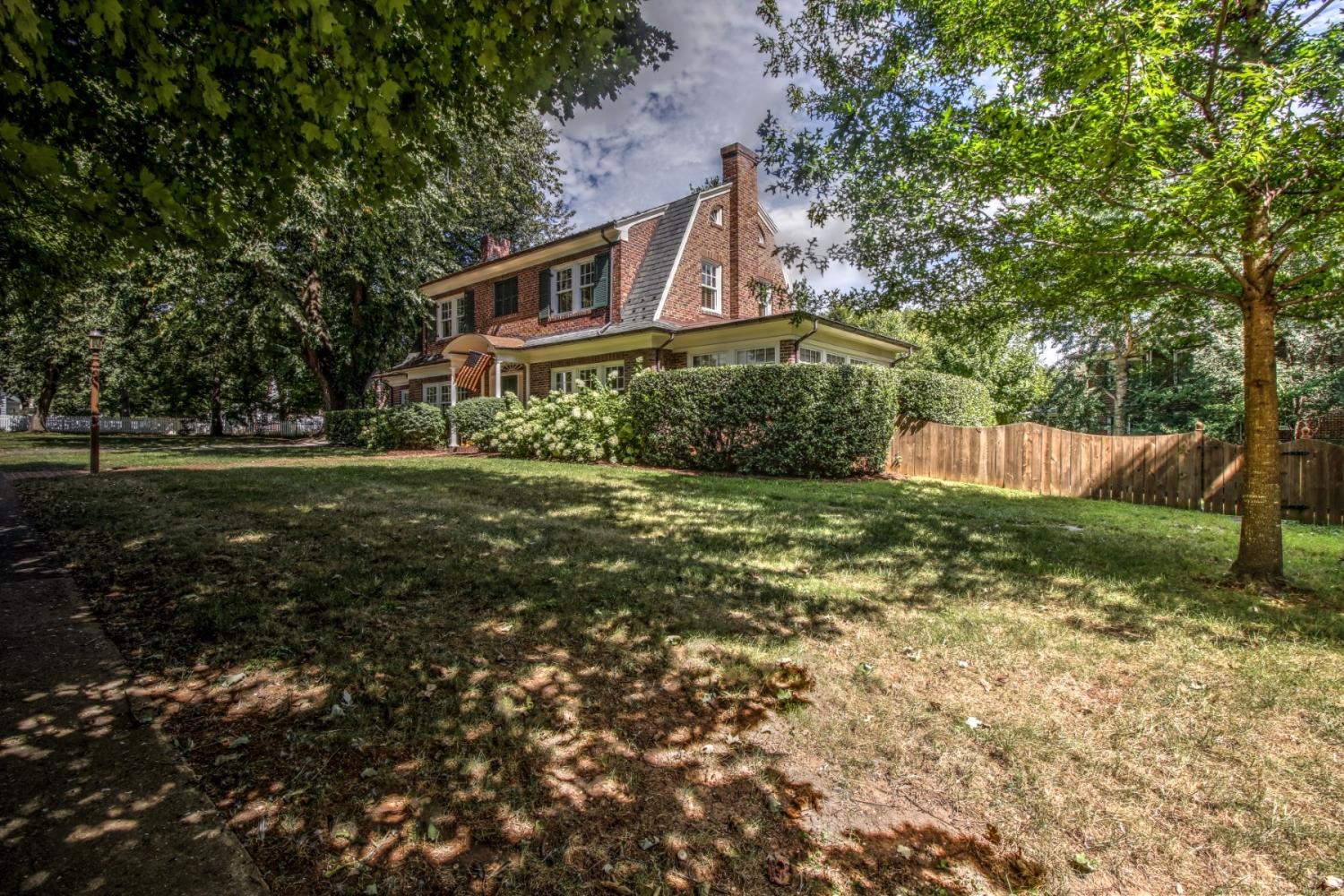 2120 Carter Road Southwest Roanoke, VA 24015 - Photo 3 of 35 Wattsman - 3