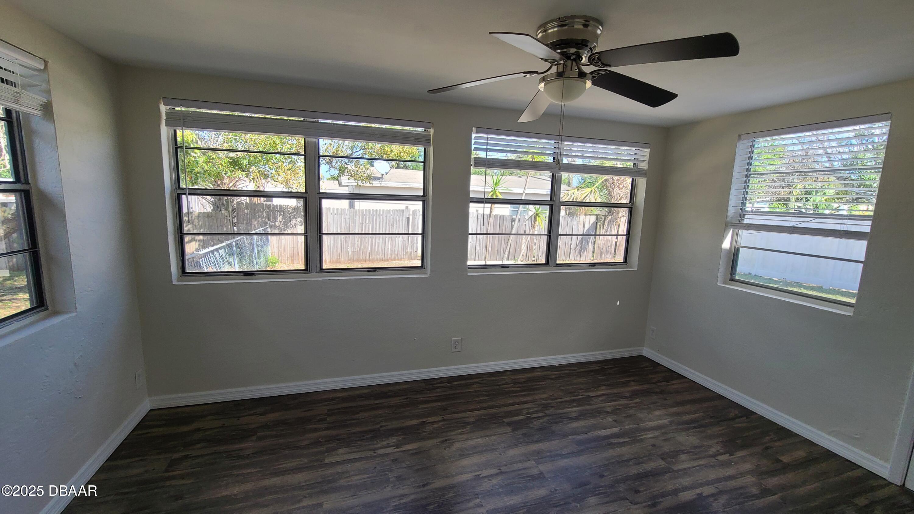 859 Berkshire Road Daytona Beach, FL 32117 - Photo 8 of 16 20250212_142408