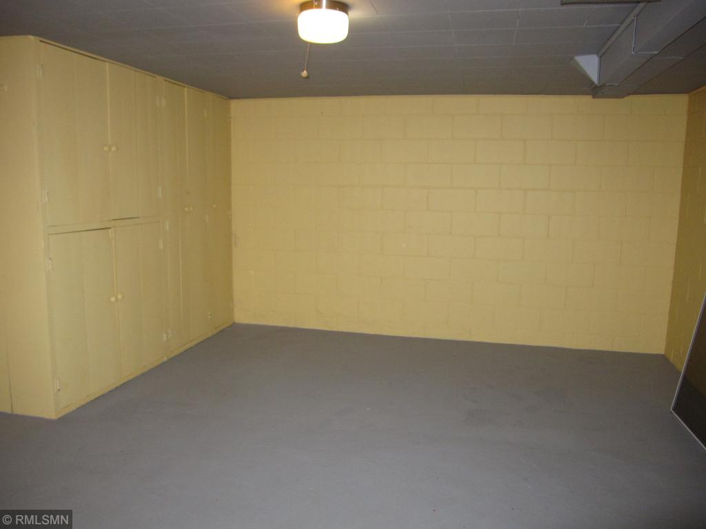 1527 Roosevelt Road St. Cloud, MN 56301 - Photo 18 of 19 Gallery Image 18