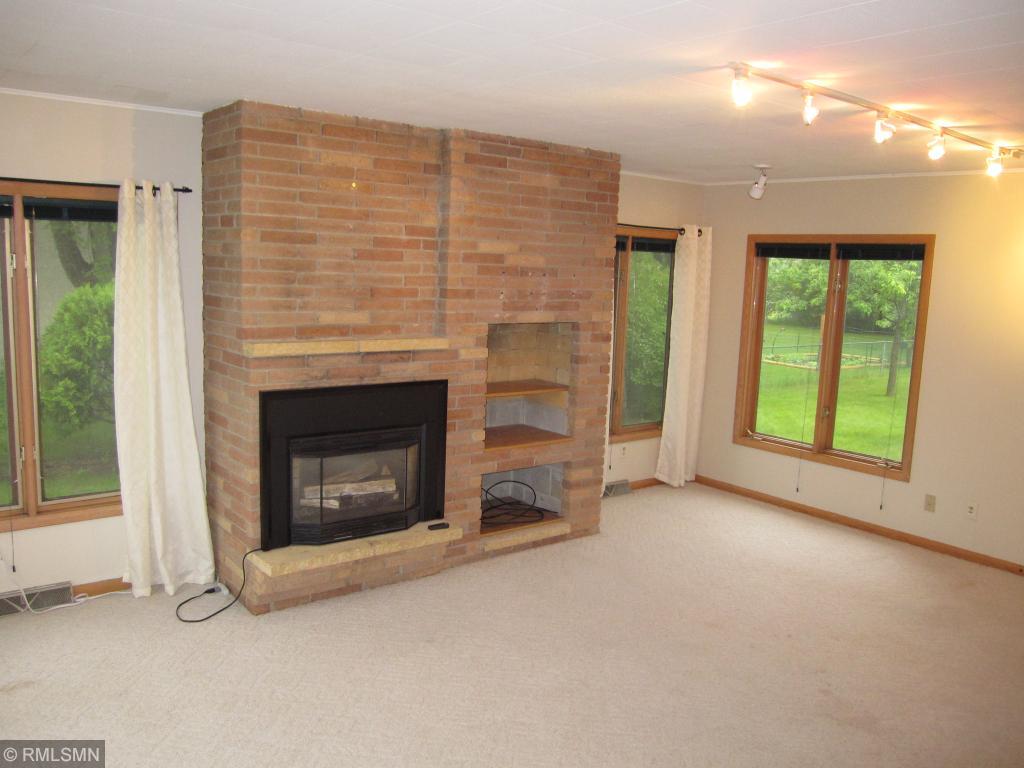 1527 Roosevelt Road St. Cloud, MN 56301 - Photo 5 of 19 Gallery Image 5