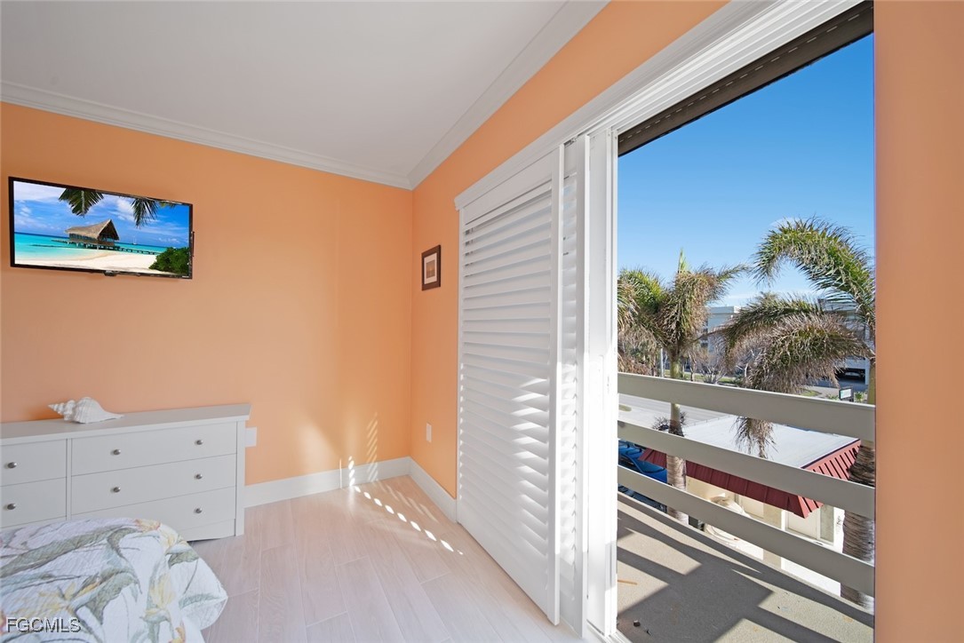 1610 Middle Gulf Drive, Unit D5 Sanibel, FL 33957 - Photo 28 of 47