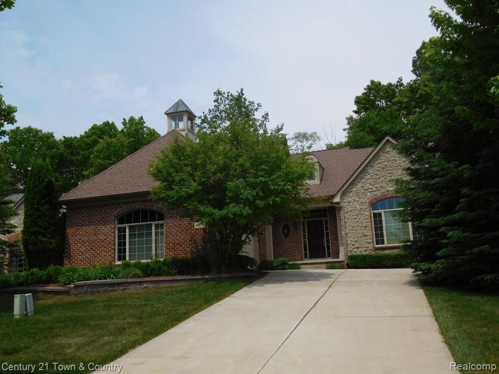 4675 Oakhurst Ridge Road, Unit 235 Clarkston, MI 48348 - Photo 2 of 46 2.JPG
