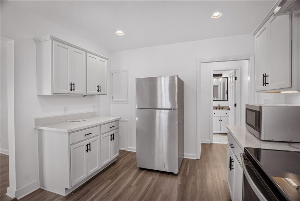 635 Valley Street Oakmont, PA 15139 - Photo 13 of 38