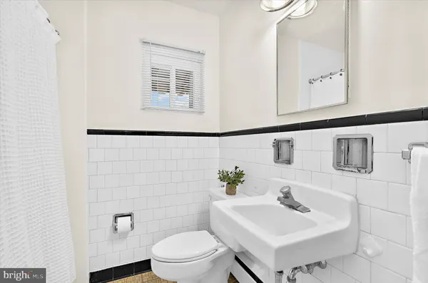 $410,000 | 520 Cleveland Road, Linthicum Heights, MD 21090