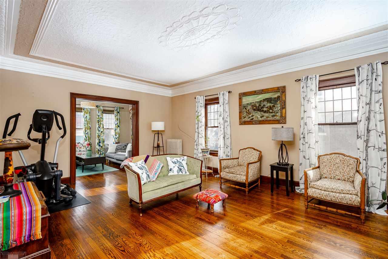 1428 Yorkshire Road Grosse Pointe Park, MI 48230 - Photo 11 of 45