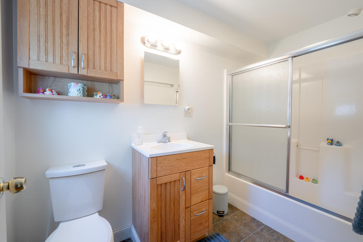 67 Winter Street Topsham, ME 04086 - Photo 25 of 103 67 Winter-046