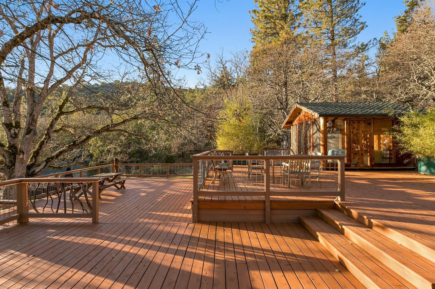 2135 Little Applegate Road Jacksonville, OR 97530 - Photo 5 of 34 Additional Photo