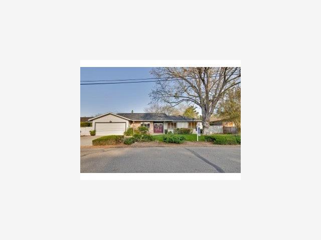 754 Filip Road Los Altos, CA 94024 - Photo 1 of 9 Gallery Image 1