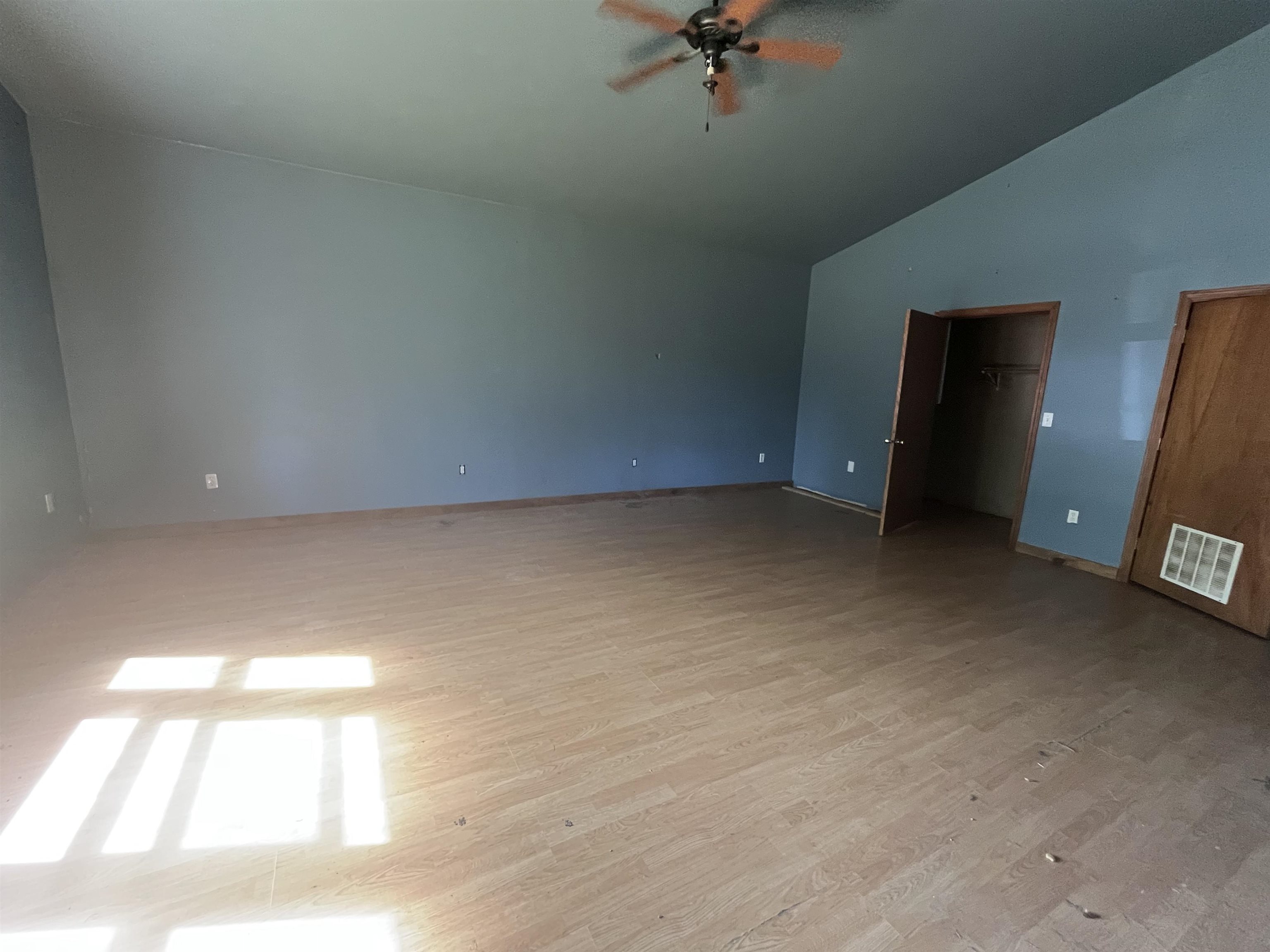 296 George Street Barre, VT 05641 - Photo 7 of 12