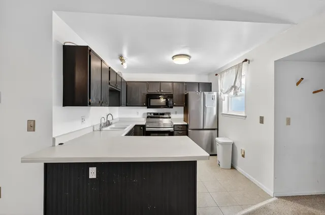 $230,000 | 2954 King James Way, Unit 4, Fitchburg, WI 53719