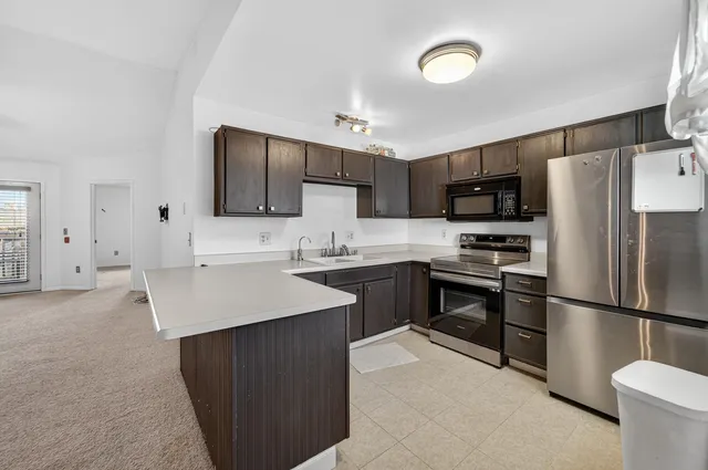 $230,000 | 2954 King James Way, Unit 4, Fitchburg, WI 53719