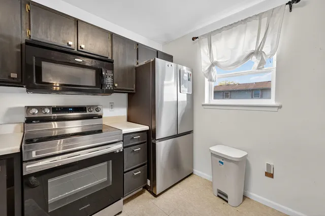 $230,000 | 2954 King James Way, Unit 4, Fitchburg, WI 53719