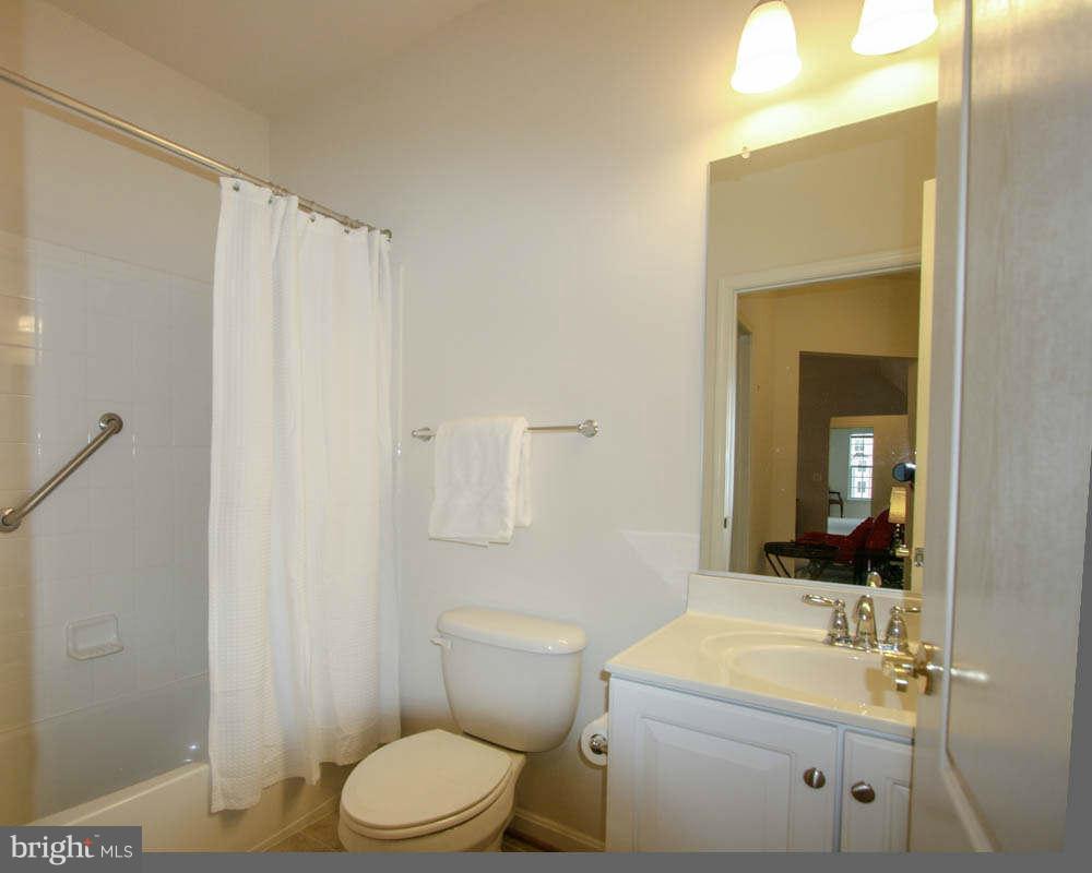 7305 Brookview Road, Unit 307 Elkridge, MD 21075 - Photo 9 of 29 2nd Bath