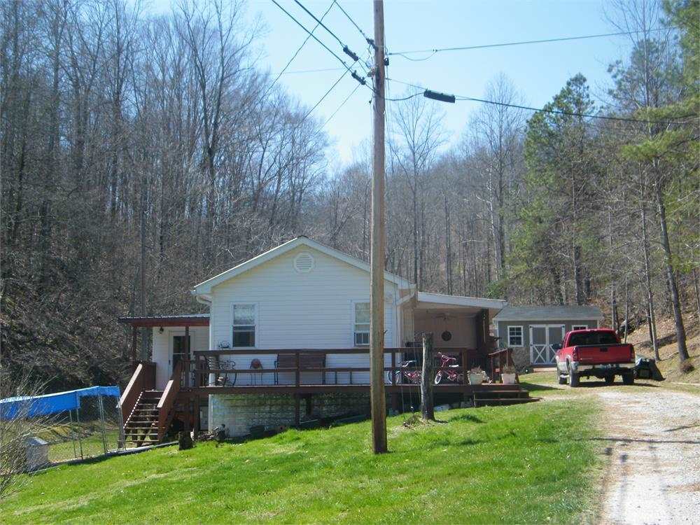 135 Chapel Cut Road Grayson, KY 41143 - Photo 1 of 1