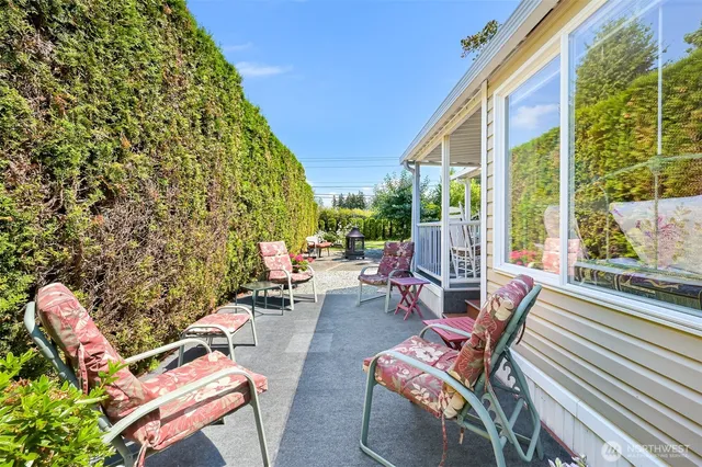 a building outdoor space with patio furniture