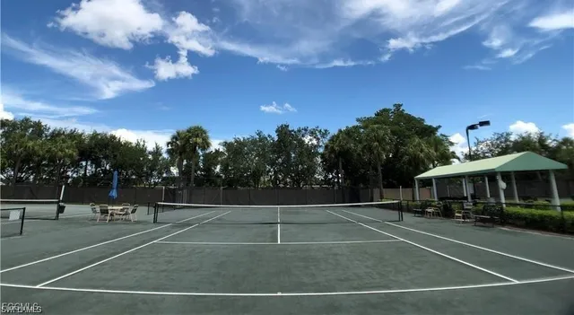 a view of a tennis court
