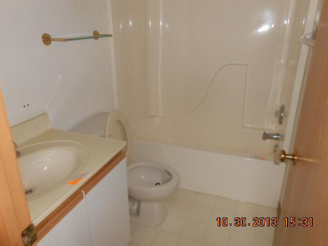 1987 Waymont Road Columbus, OH 43229 - Photo 8 of 10 Gallery Image 8